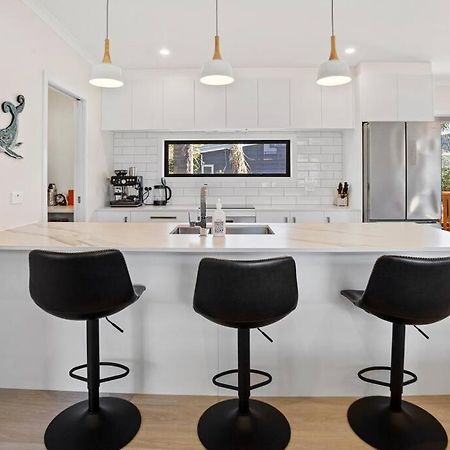 Leisure On Leo Villa Waihi Exterior photo