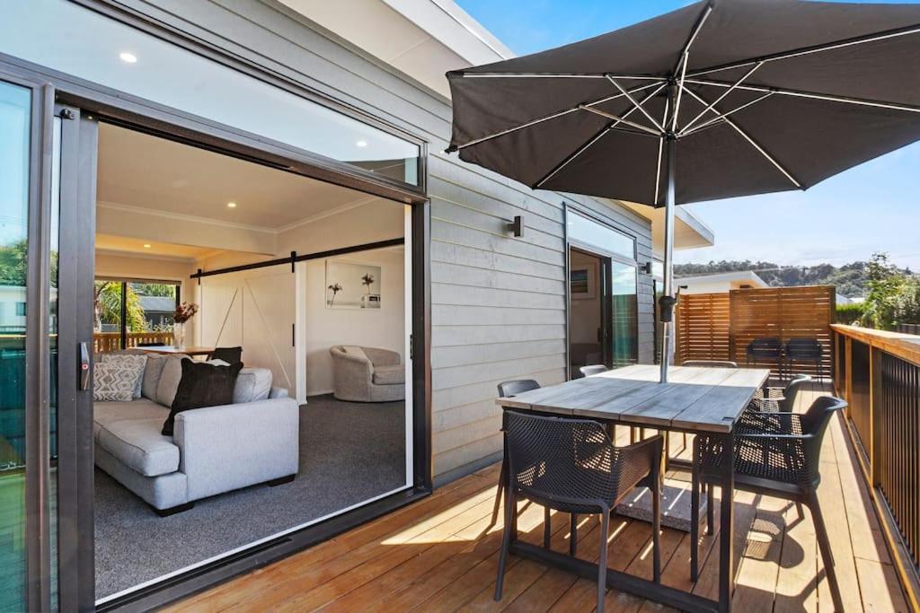 Leisure On Leo Villa Waihi Exterior photo