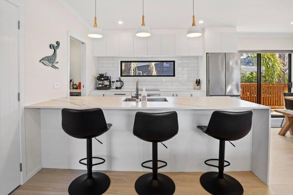 Leisure On Leo Villa Waihi Exterior photo